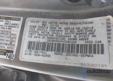 2004 Toyota Corolla Le z USA, uszkodzony, nr VIN 1NXBR38E34Z286128